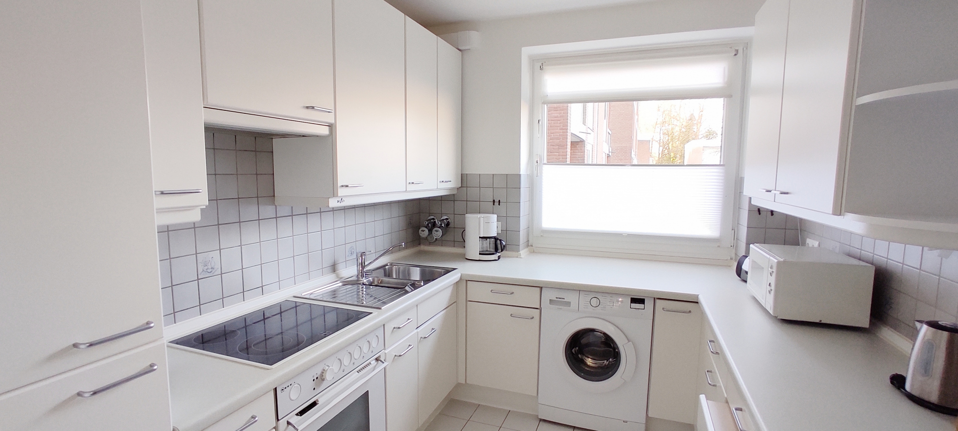 Einbauküche mit Waschmaschine